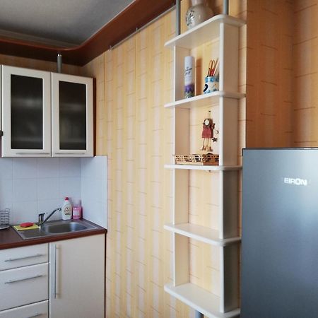 15 Minutes From The Beach And City Center 7 Minutes From The Airport Рига Экстерьер фото